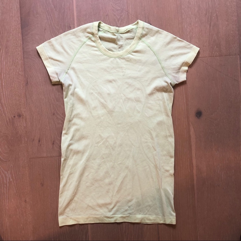COPY - Lululemon short sleeve top